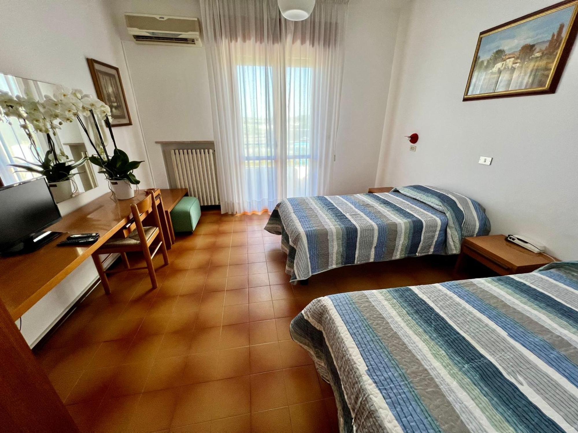 Ca' Bianca Da Paolino 3* Misano Adriatico