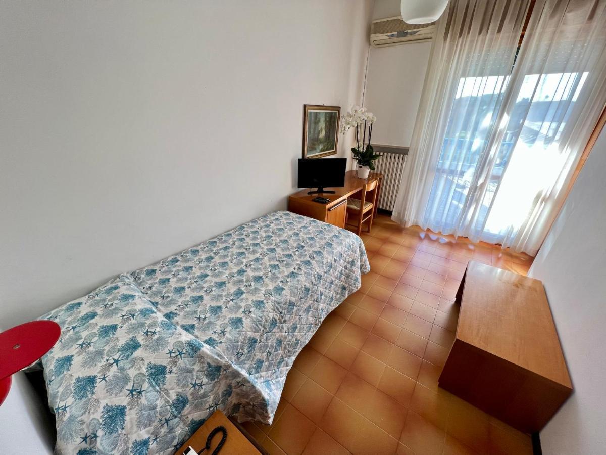 Ca' Bianca Da Paolino Hotel
