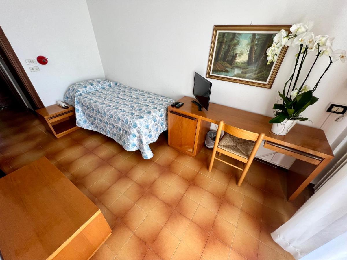 Ca' Bianca Da Paolino Hotel Misano Adriatico